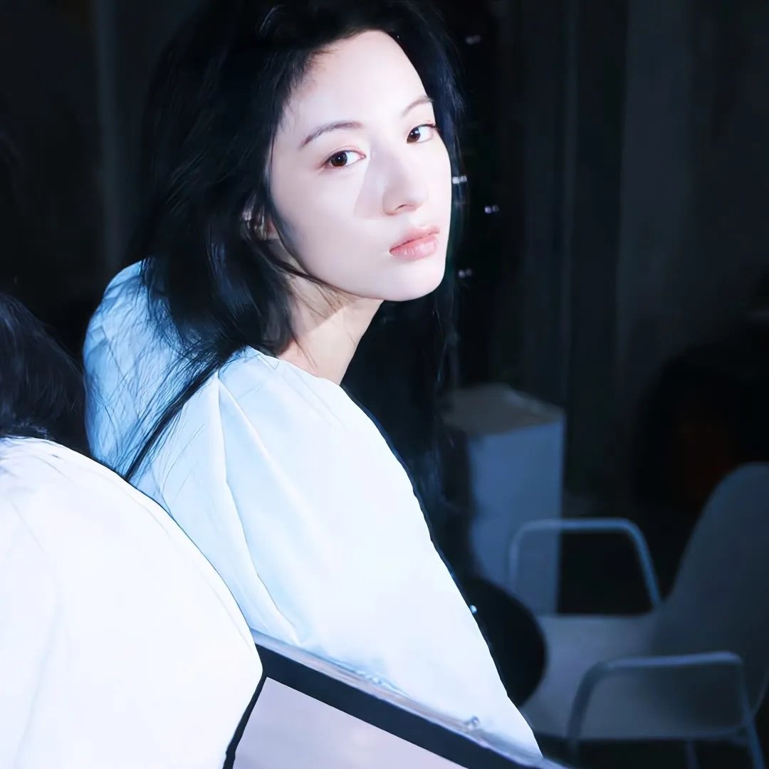 师姐下山震惊武林了